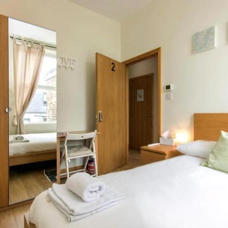 Harrow Road Rooms Londen Buitenkant foto